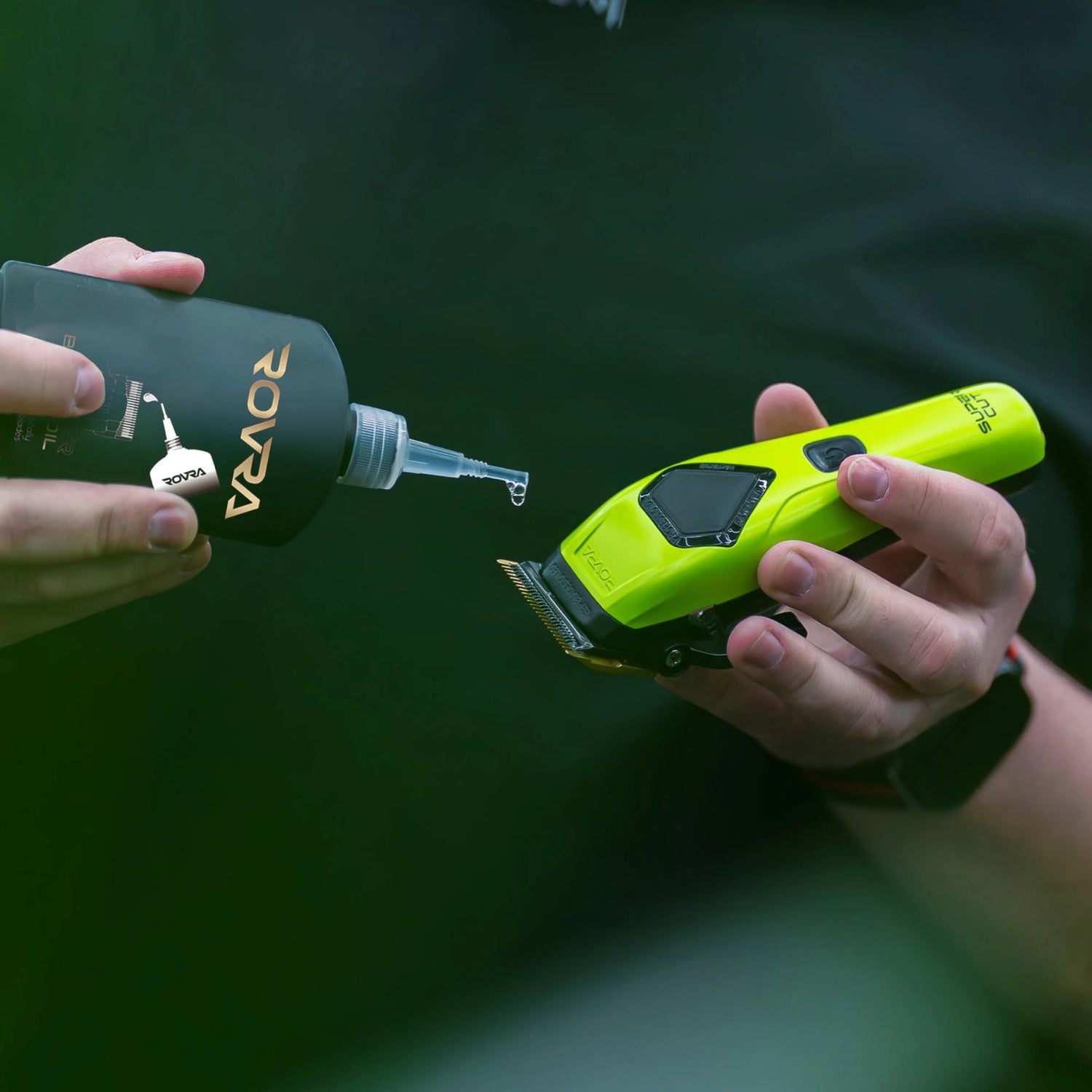 Ulei ROVRA pentru ungerea mașinilor de tuns - 120 ml