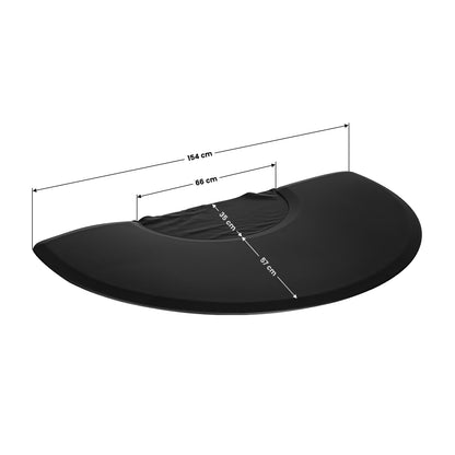 Covoraș de coafură sub un fotoliu semicircular